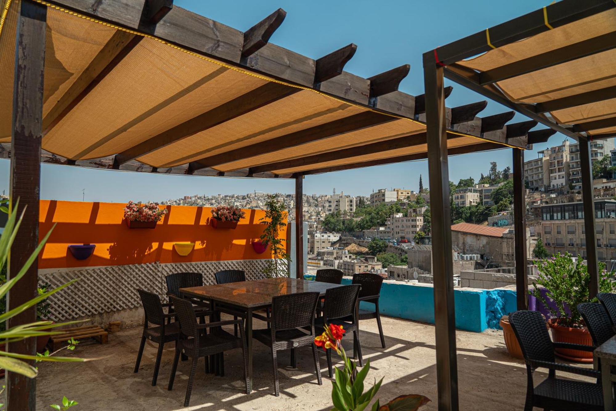 Gallery Hotel Amman Exterior foto